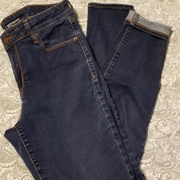 Old Navy Rockstar Jean's size 8 - Picture 3 of 4